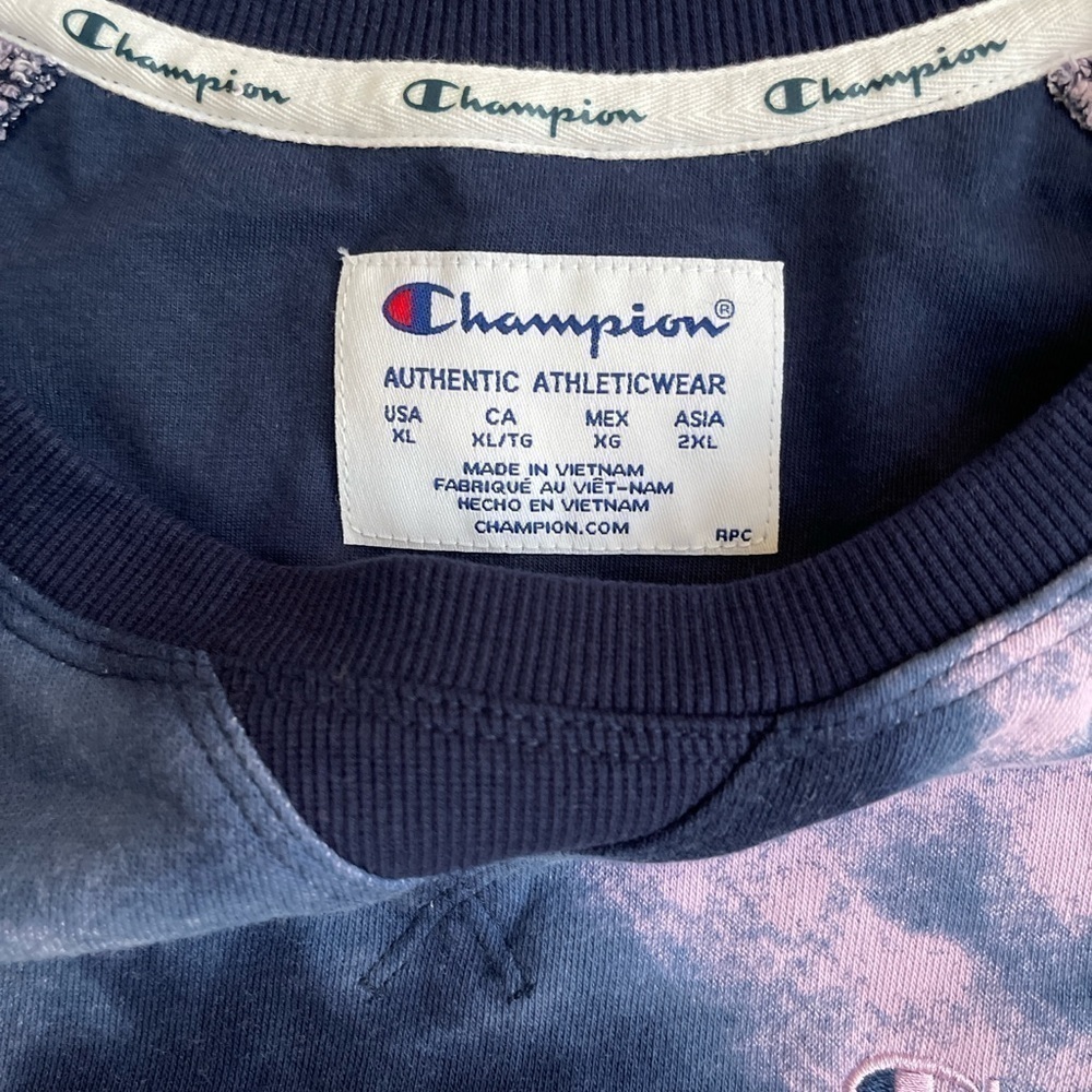 Champion Women’s Campus French Terry Cropped Crewneck Sweatshirt Tie Dye - Picture 3 of 4
